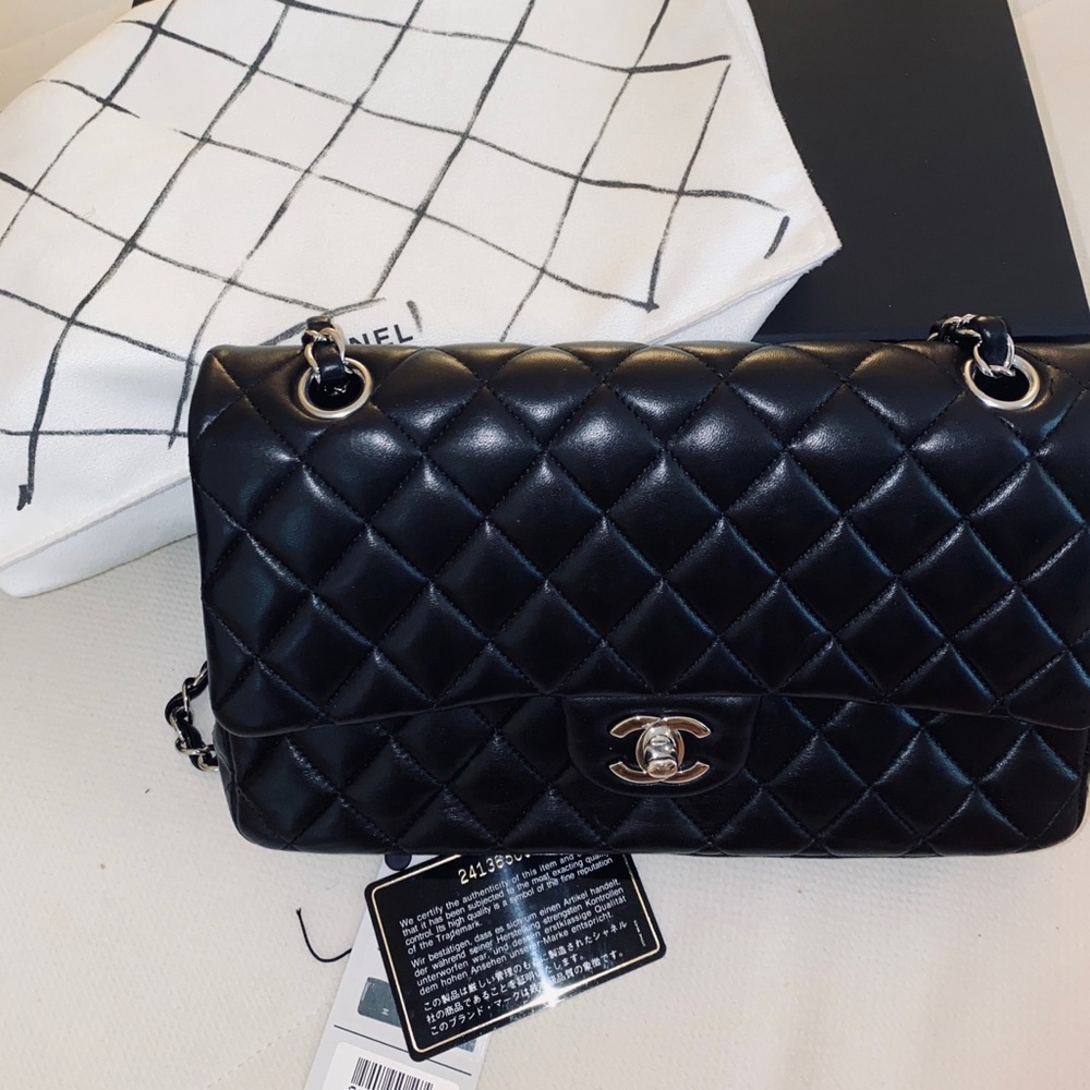 SOLD-Chanel Classic Black Medium
